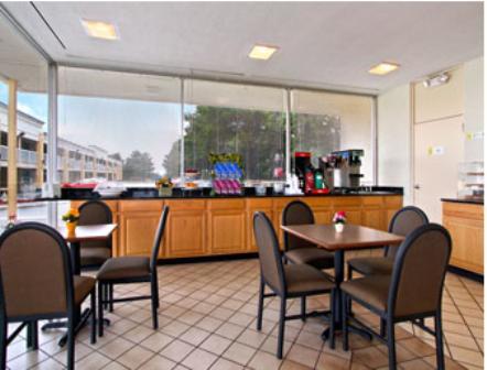 Garden Inn Fredricksburg South Fredericksburg Exterior foto